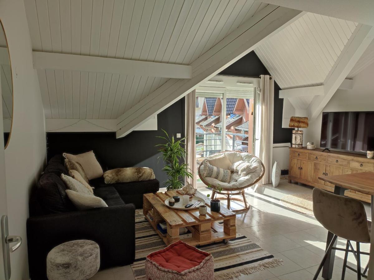 Appartement Plein Centre Village, Vue Montagnes, Proximite Immediate Lac Doussard Zewnętrze zdjęcie